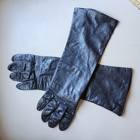 Italian made Atkins leather gloves - Picture 3 of 3